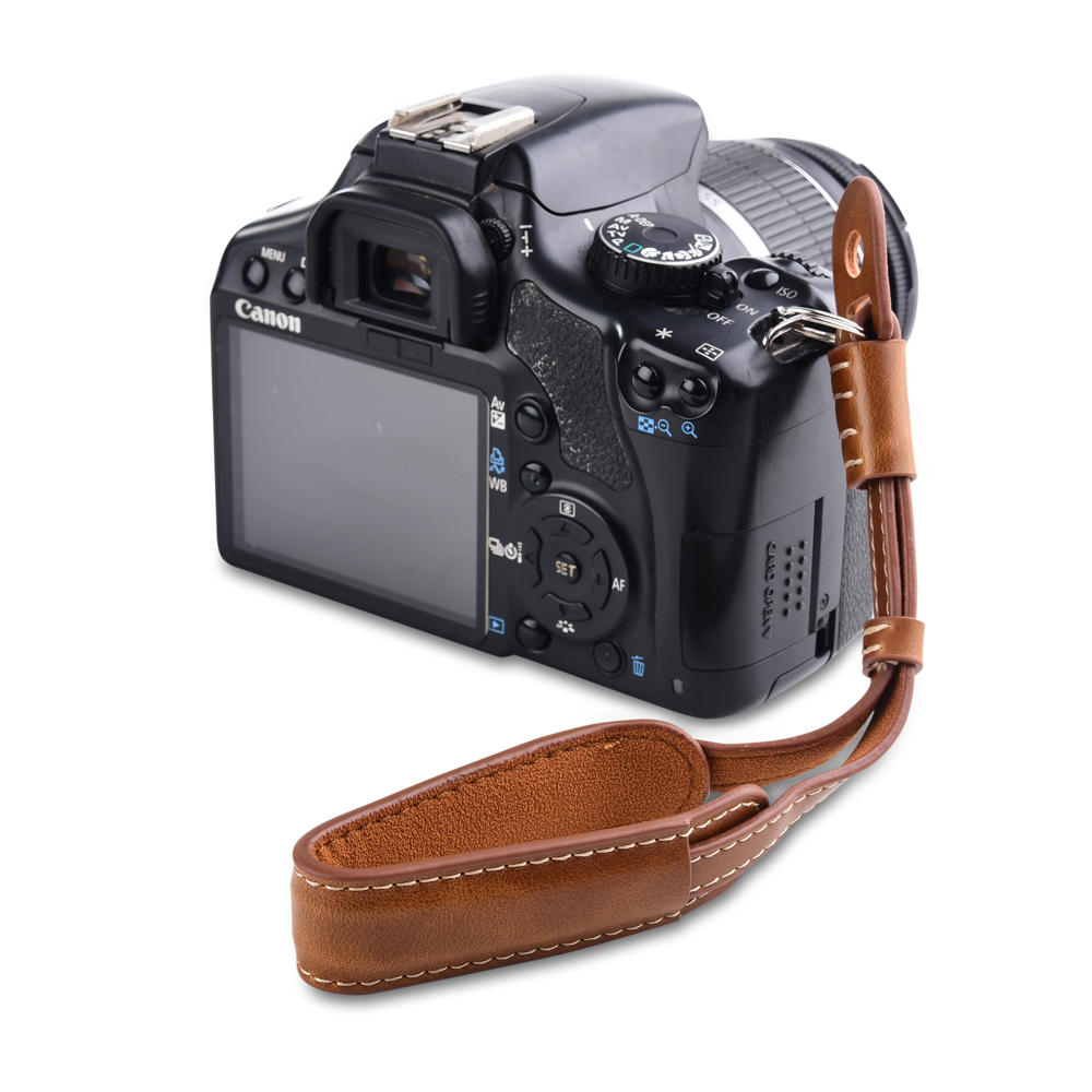 Cinghia da polso ad anello in  - Canon Camera Eos R50 recensione e prezzo